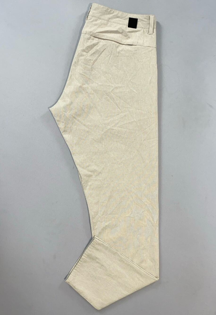 Vuori Men's Lightweight Slim Fit Flat Front Chino Pants. Greige, Actual 32X31